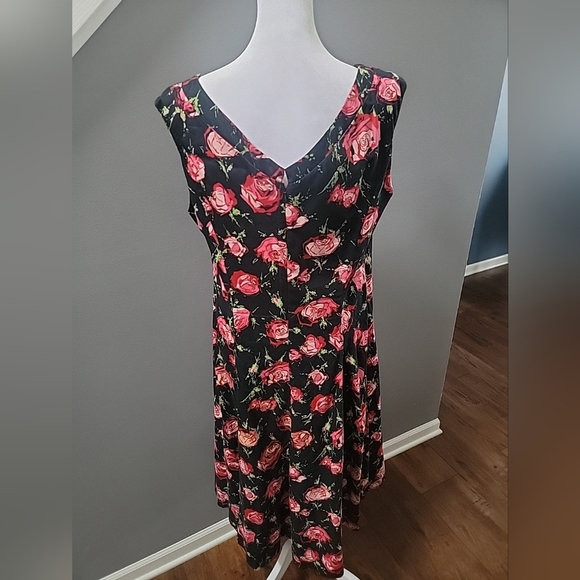 Talbots Black, Red Floral Cap  Sleeve Maxi Flowy Dress Size 14 Prairie Cottage - Picture 4 of 7
